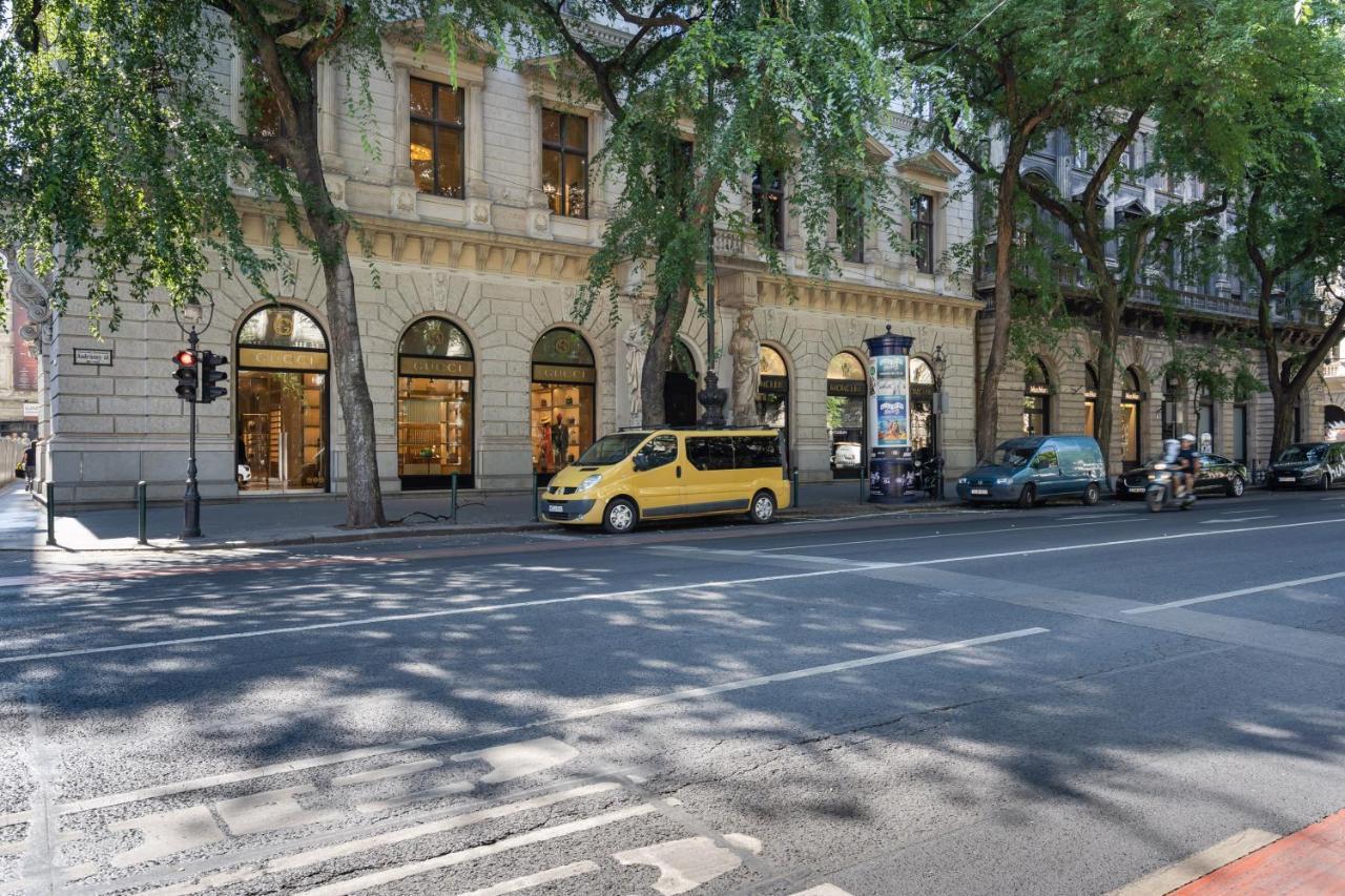 Premium Art Deco Apartment At Broadway // 4Bdr & 3Br Budapeste Exterior foto
